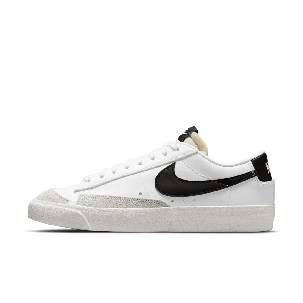 Nike Blazer Low 77 DC4769-102 / weiss