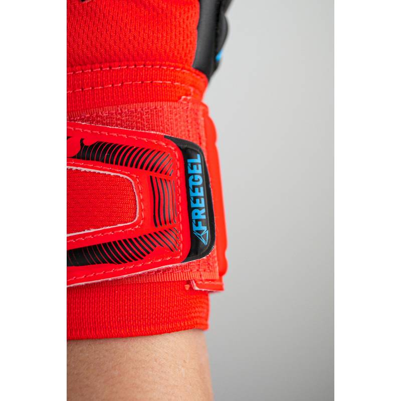 Reusch Attrakt Freegel Silver Torwarthandschuhe