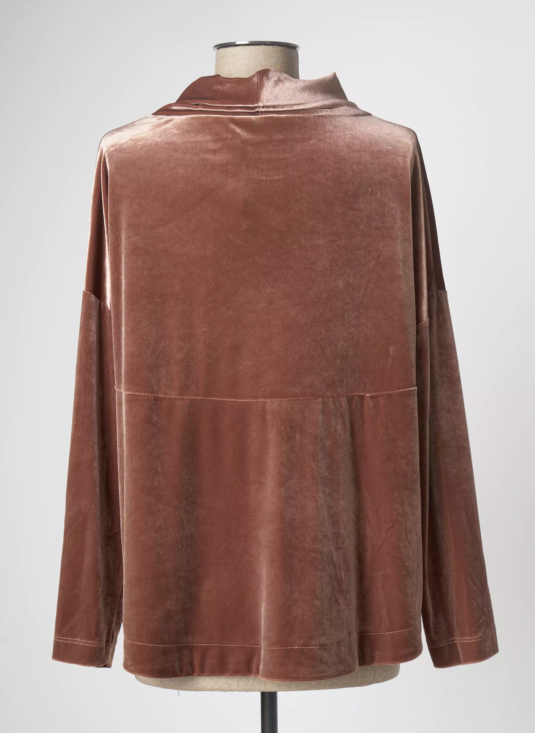 Carla Montanarini Tops Femme couleur marron