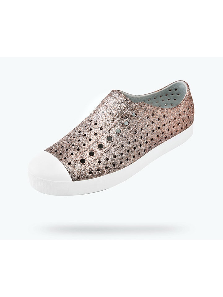 Native Slipper in Hellbraun/ Weiß günstig kaufen