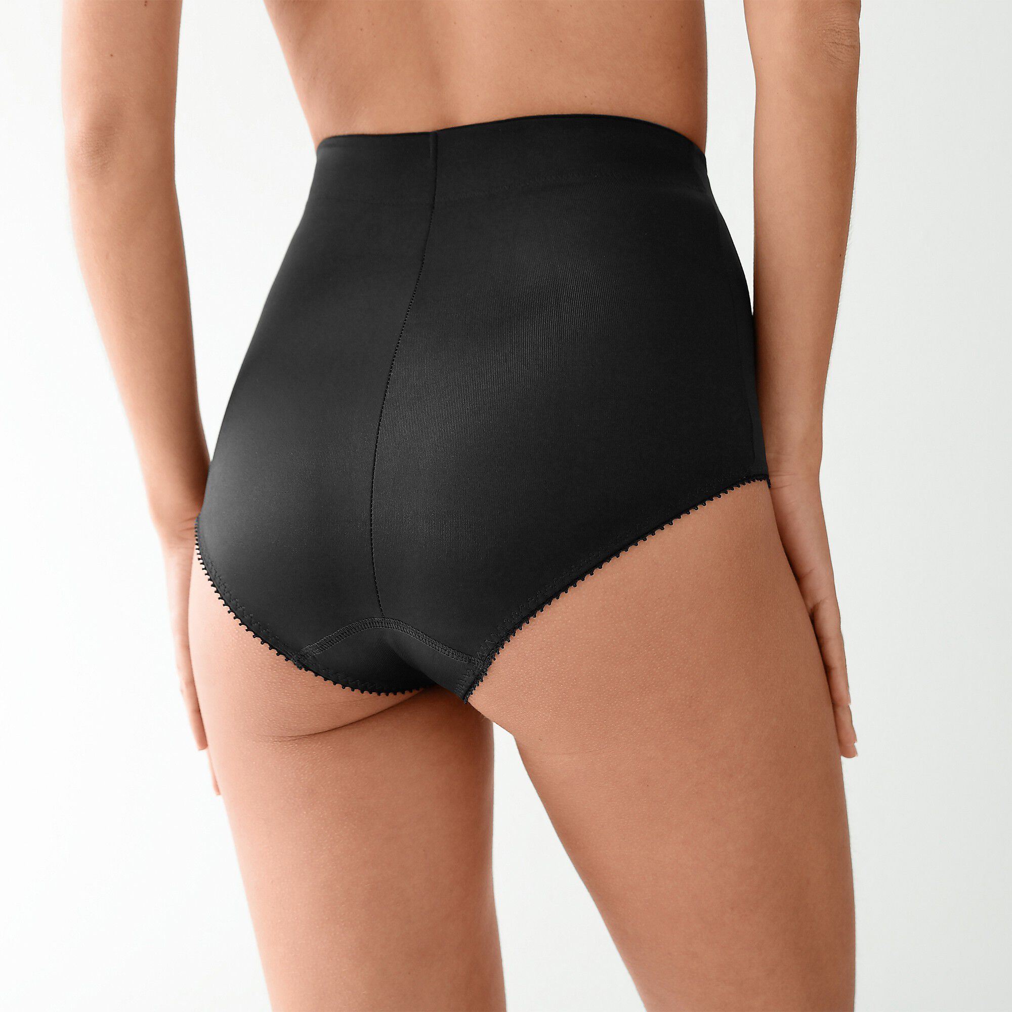 Gaine affinante maille satinée et tulle jacquard
