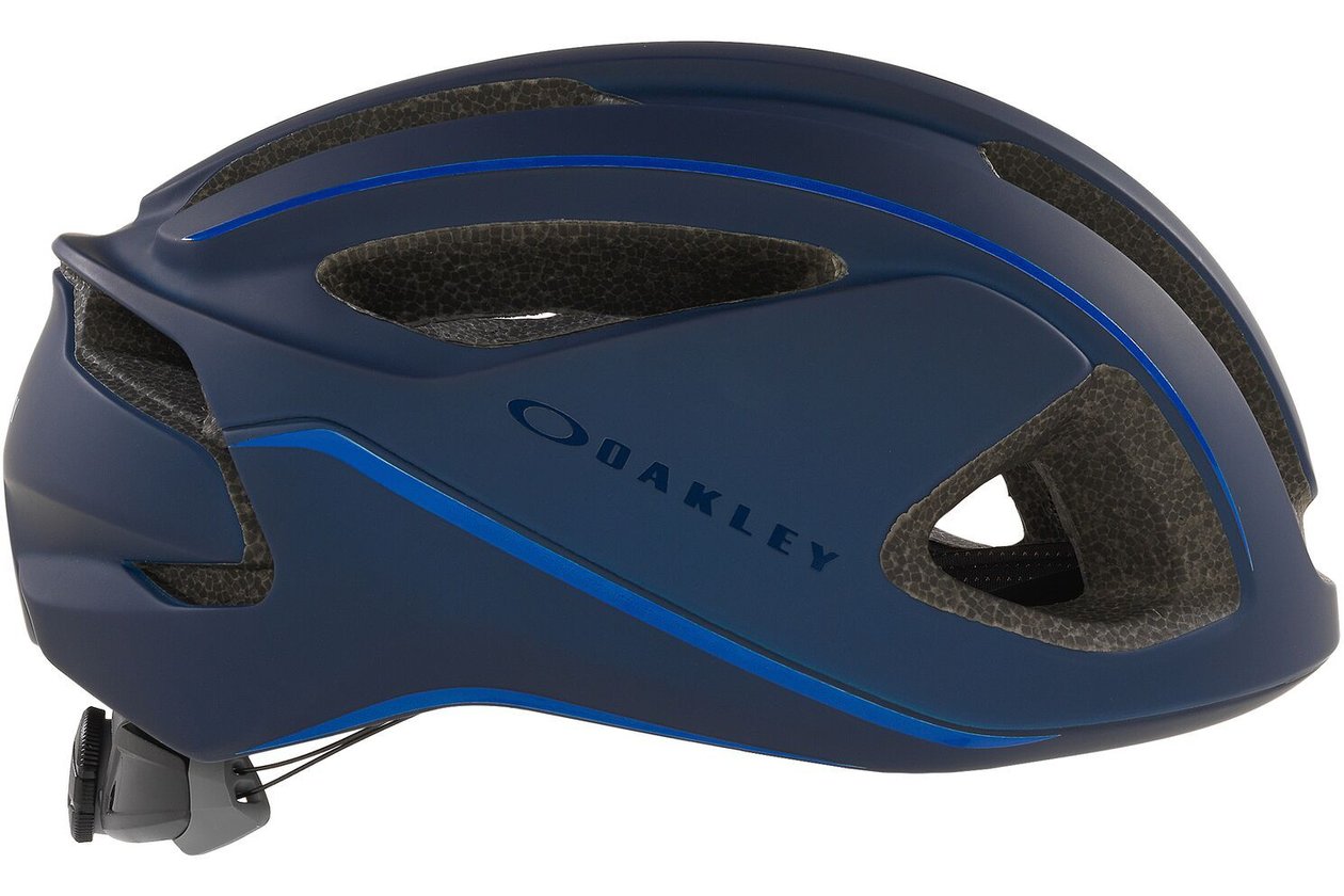 Oakley ARO3 Lite