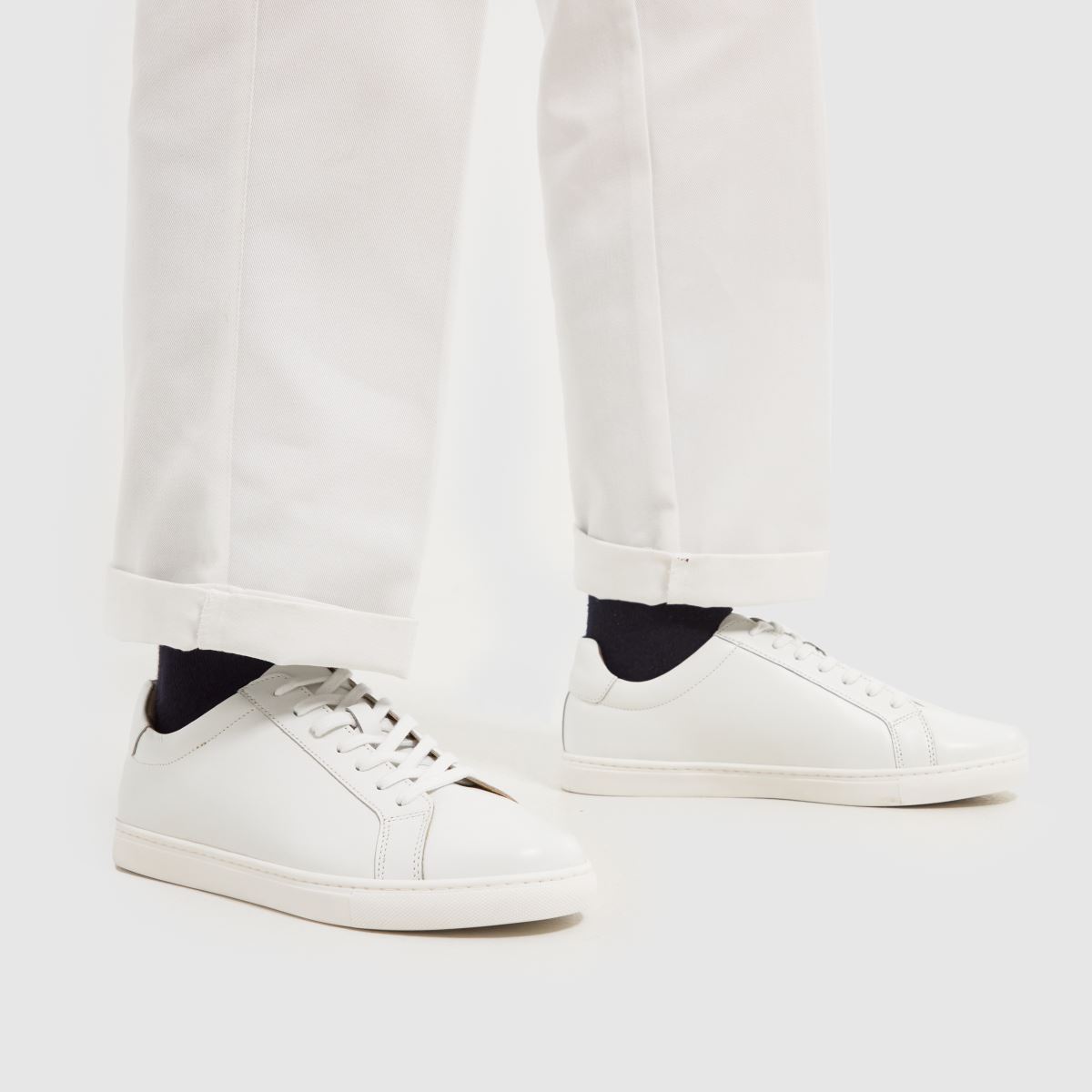Schuh Wayne bőrcipők fehér színben