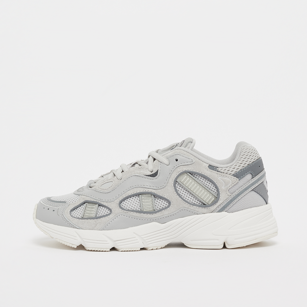 adidas Astir Sn W GY2596 / grau