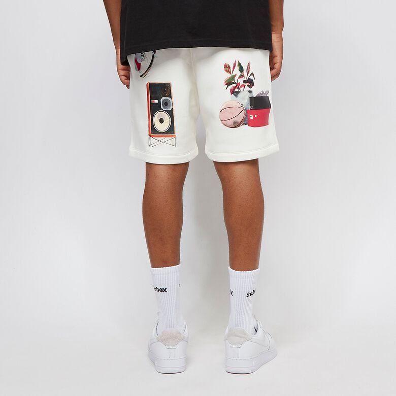 NIKE Flight Artist Fleece Shorts sail/black/university red
