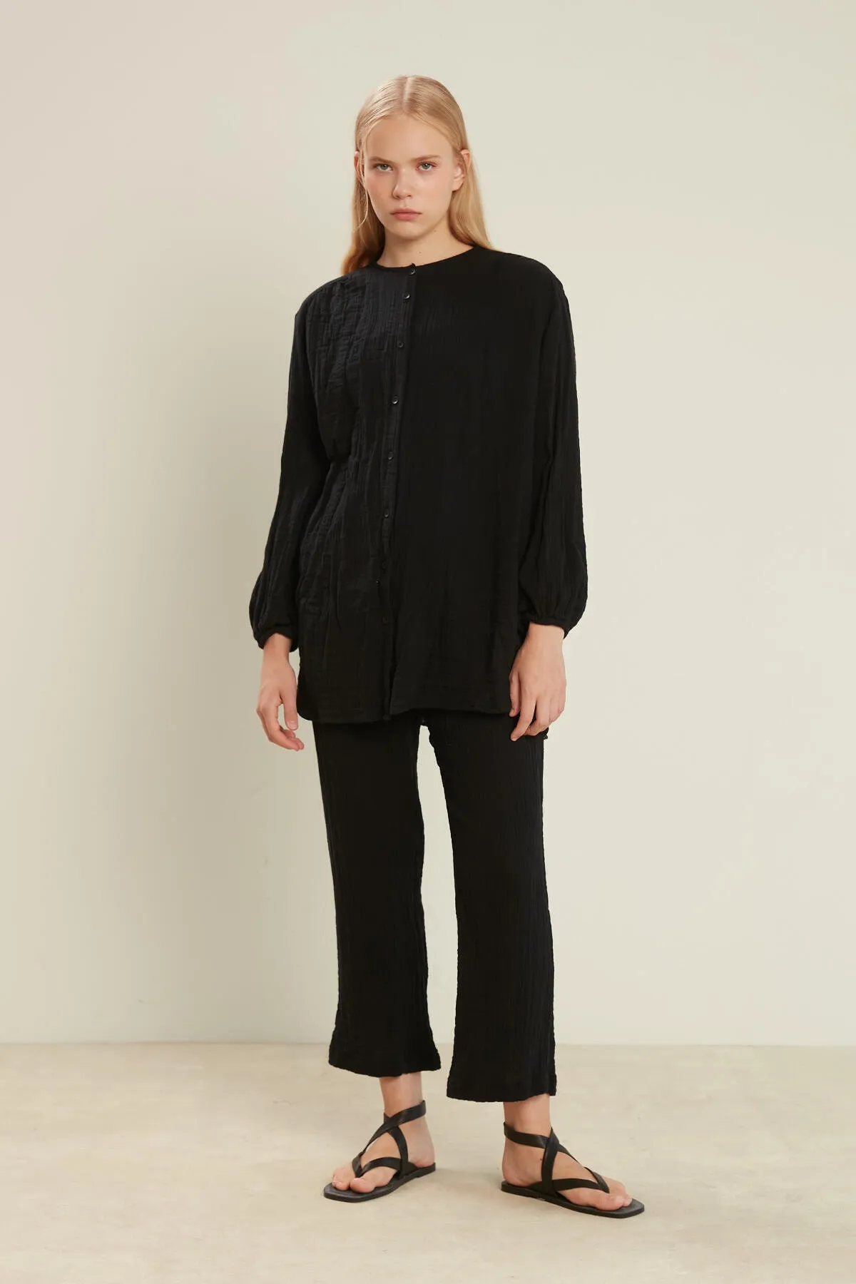 Manuka  MUSSELINHOSE SCHWARZ