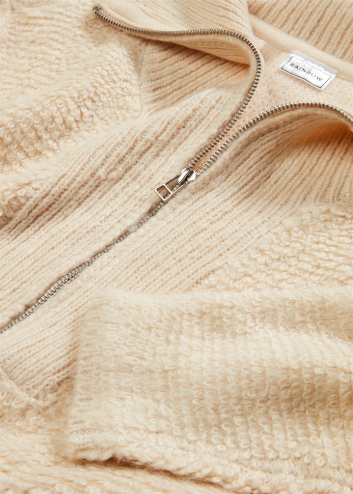 Langer Pullover aus Boucle