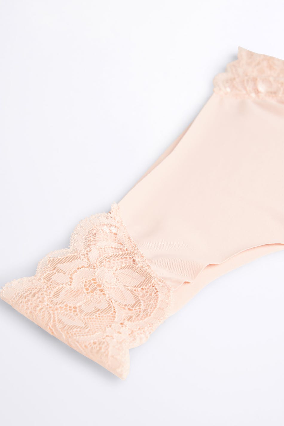 Bim invisible lace string