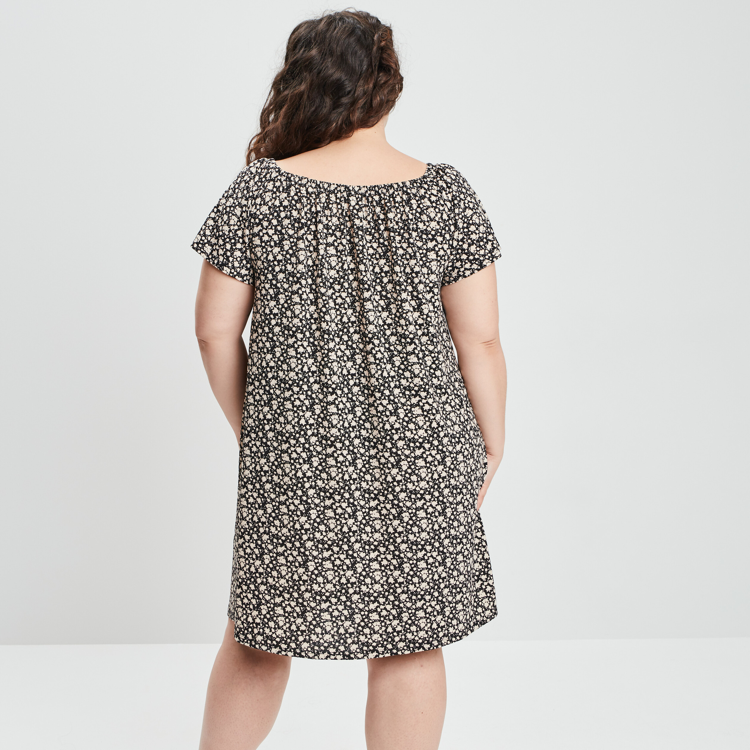 Robe droite boutonnée à col bardot noir femme grande taille | La Halle