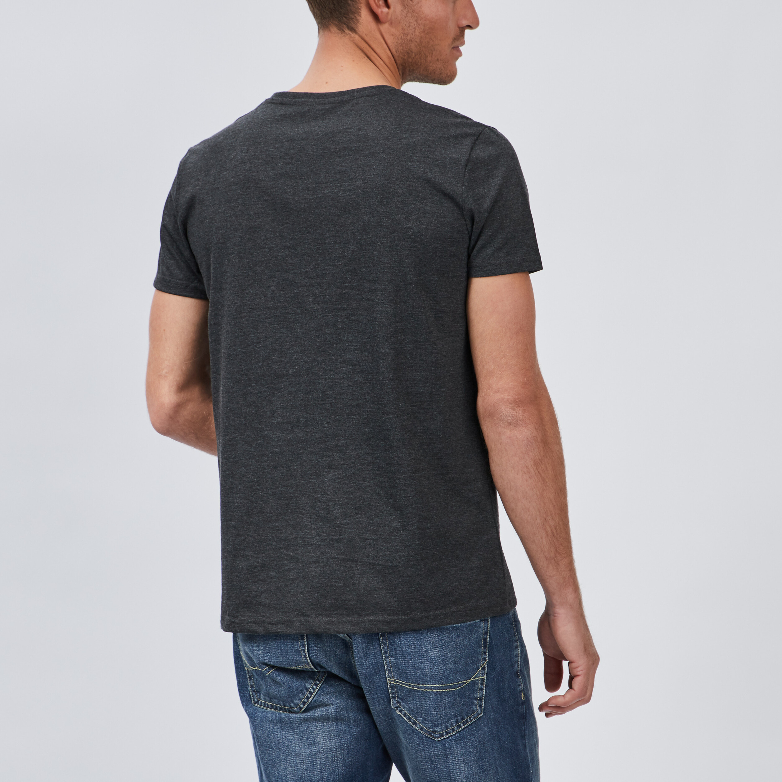 T-shirt droit col V gris foncé homme | La Halle