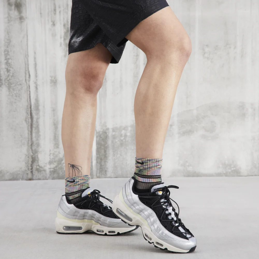 Nike Air Max 95 FD0798-001 / grau