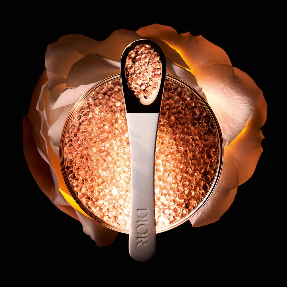 Dior Prestige La Micro-Huile de Rose Activated Serum - Serum proti gubam za obraz, Olje proti gubam za obraz