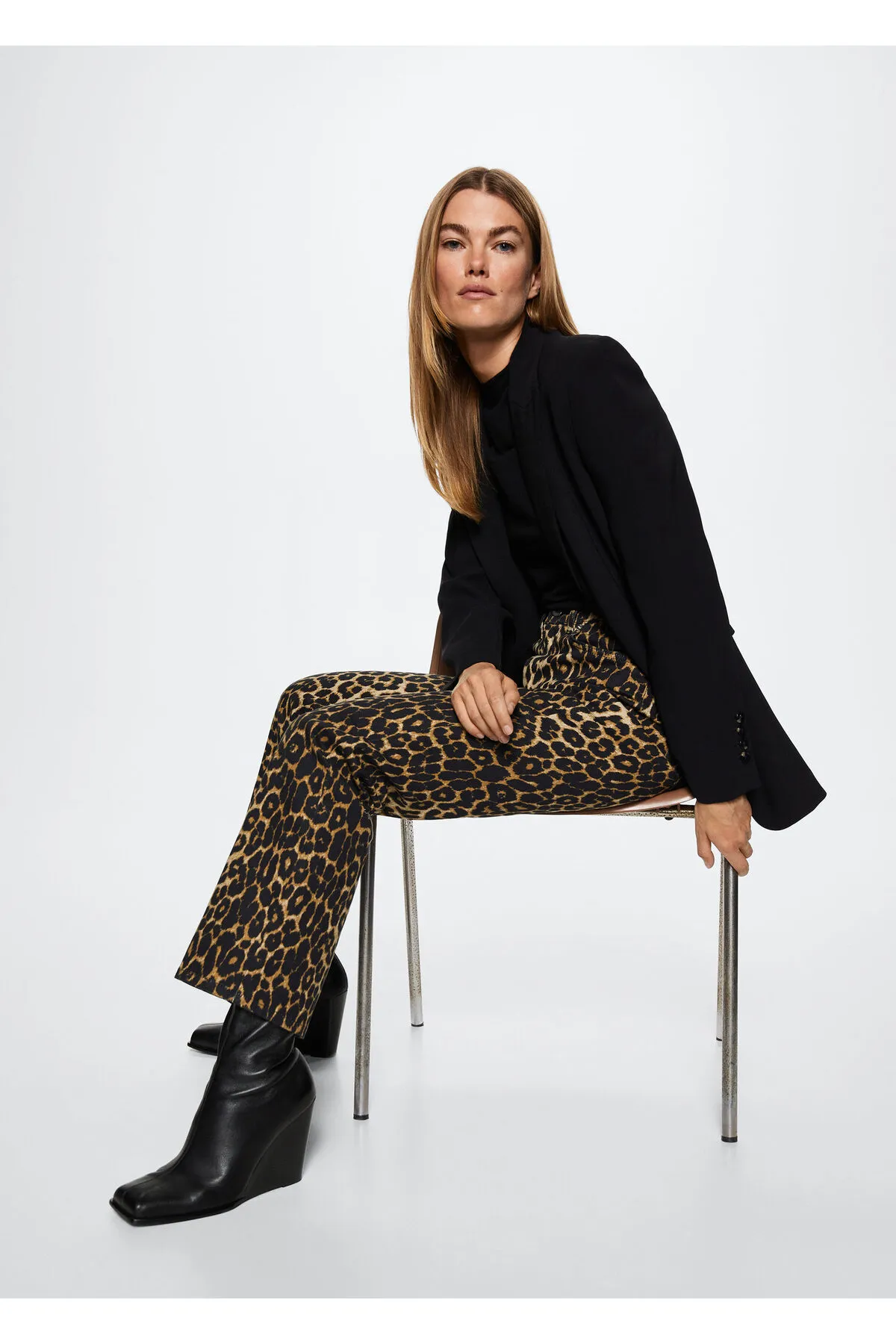 MANGO  Braune Damenjeans 37087755