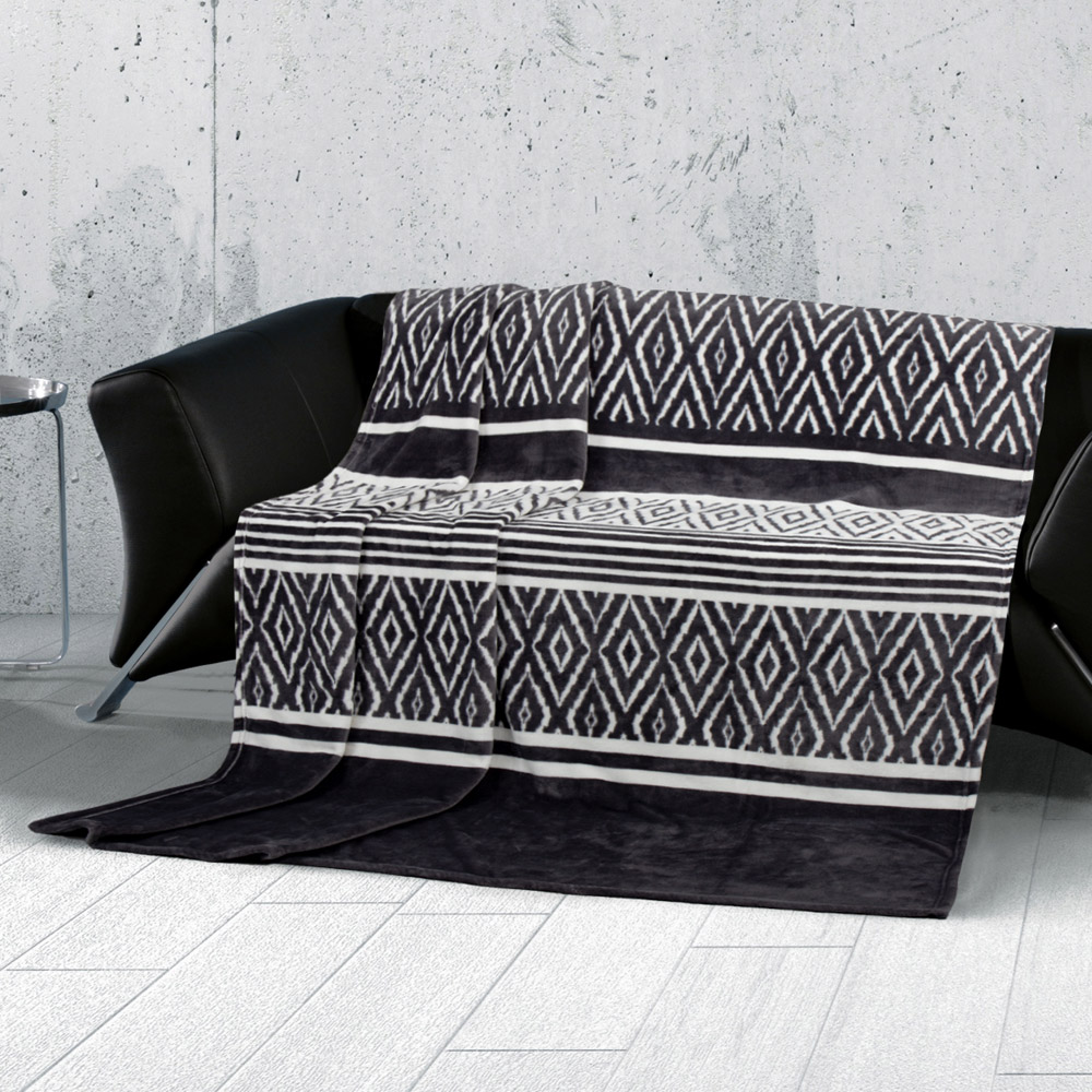 Dreamtex Kaschmirtouch-Decke, ca. 150 x 200 cm - Ornament Rauten