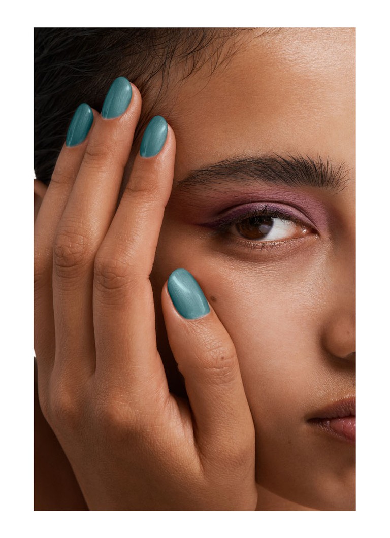 Pink Gellac 310 Tempting Teal - gel nail polish