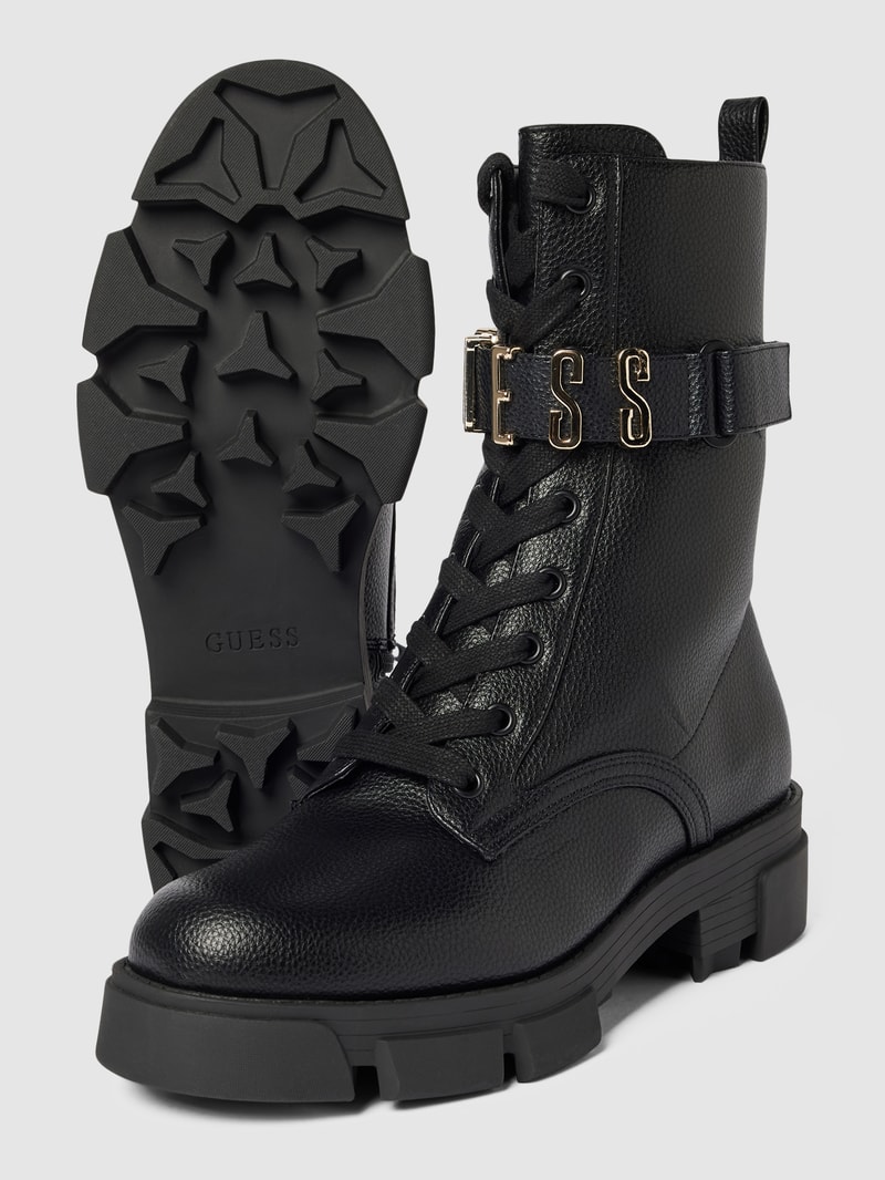 Stiefel mit Schnürverschluss Modell 'MADOX' in schwarz
