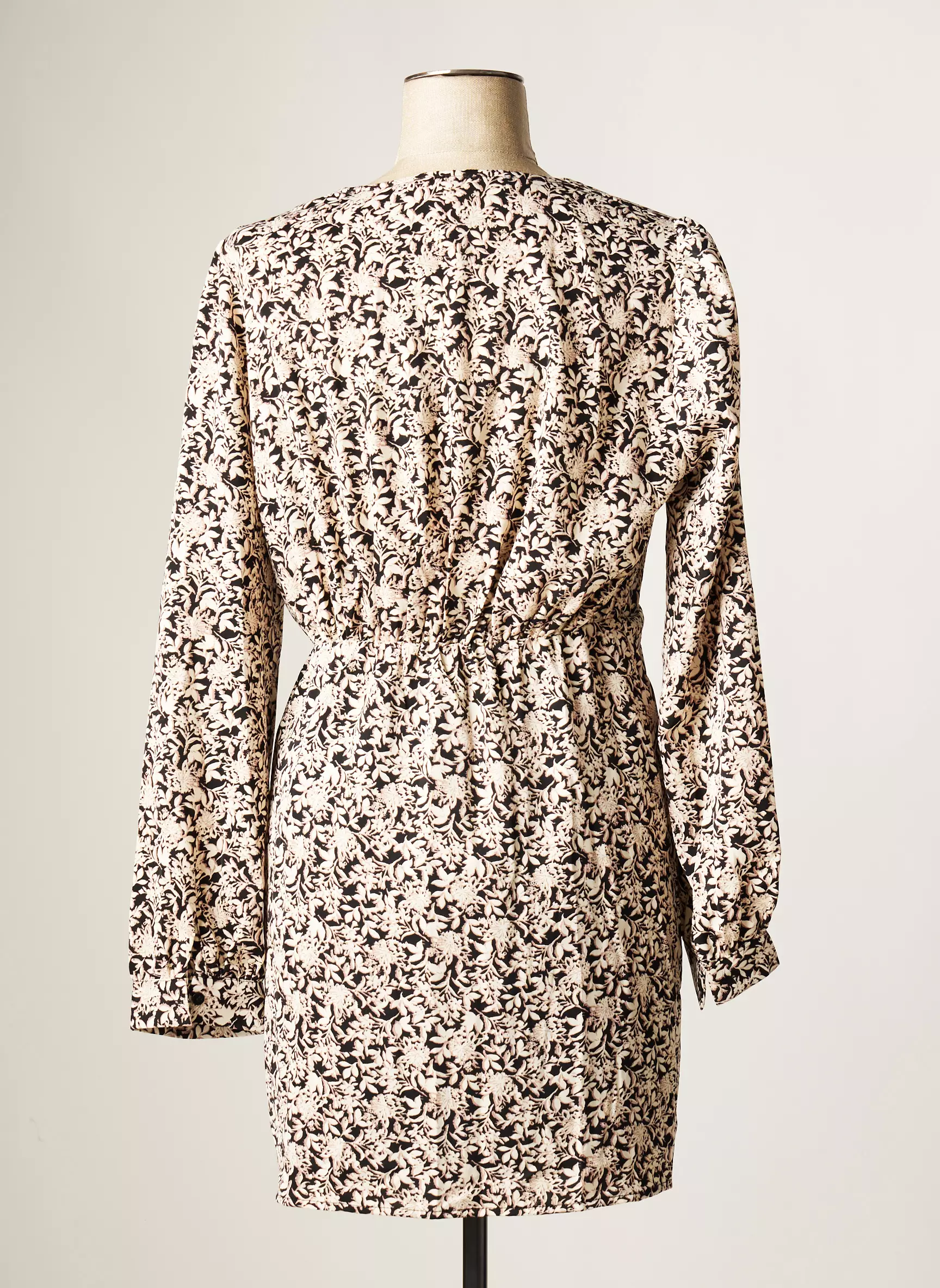 Emma Ella Robes Courtes Femme couleur noir