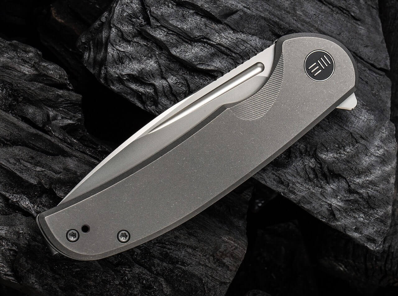 Beacon Titanium Gray