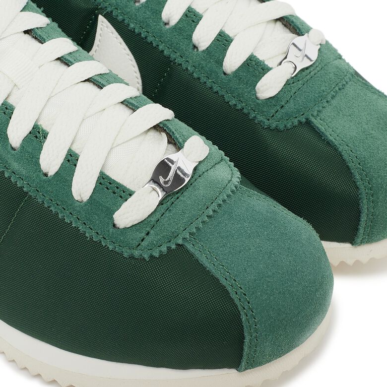 NIKE Cortez 