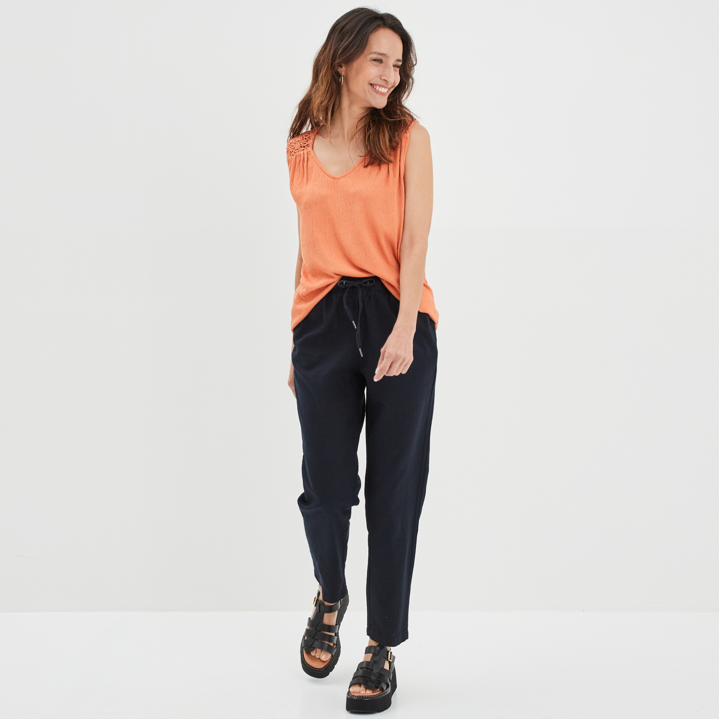 Débardeur épaules macramé col en V orange corail femme | La Halle