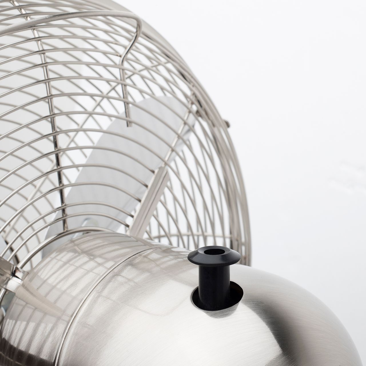 H.Koenig Elektrischer Tischventilator aus Metall