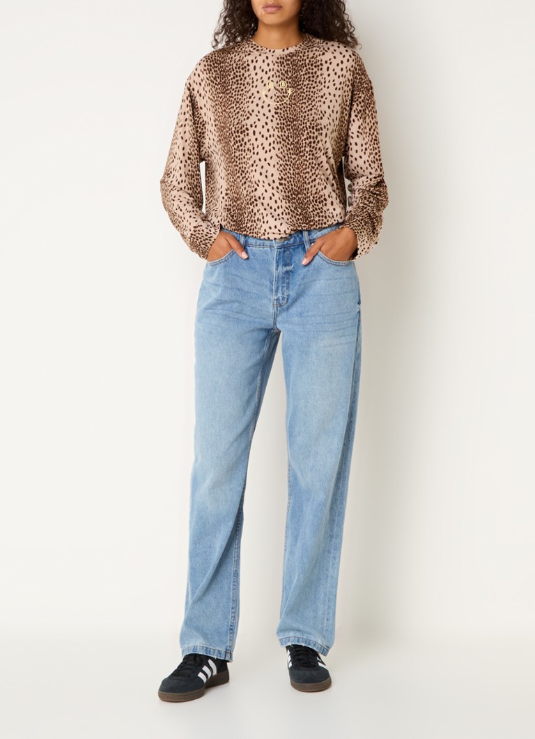 Camicia a maniche lunghe Jody di Refined Department, con stampa leopardata e ricamo del logo.