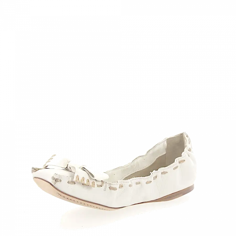 Miu Miu - Slipper Kalbsleder - weiß