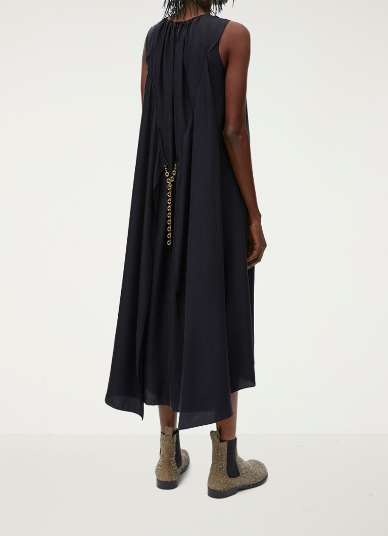 Vestido midi de seda de LOEWE con detalle de cadena extraíble