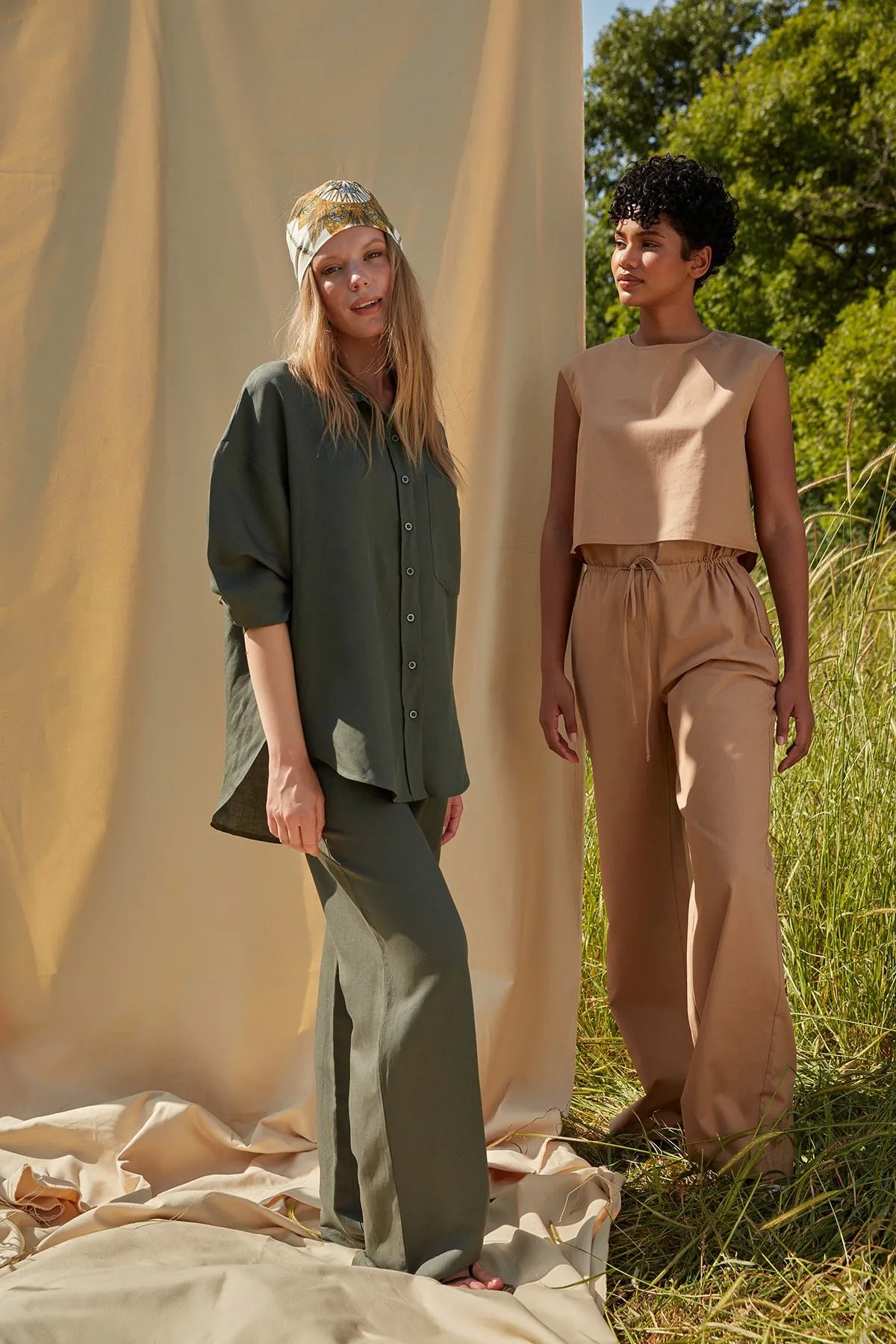 Trendyol Collection  Kamelfarbene Webhose mit weitem Bein TWOSS22PL00082