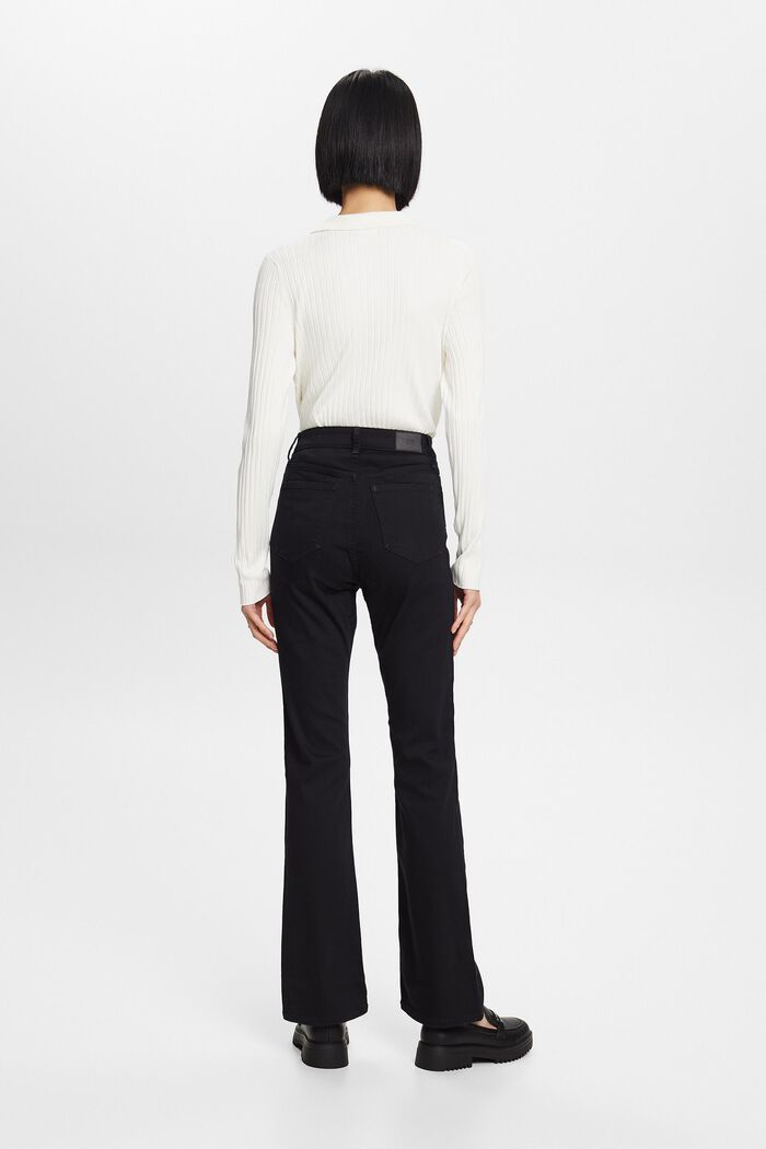 High-Rise-Jeans mit Bootcut