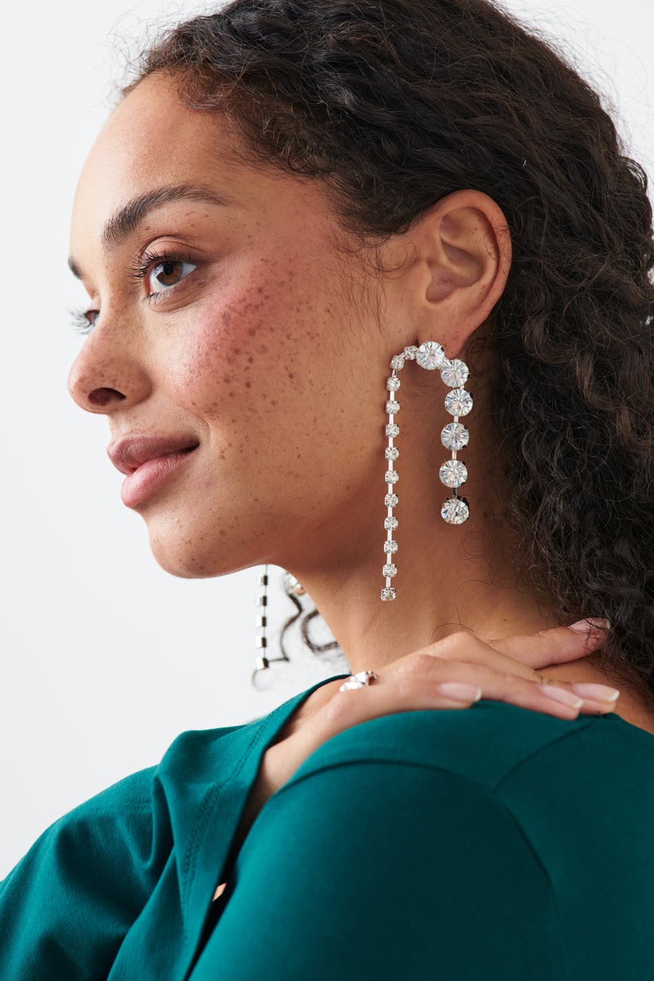 Drop rhinestone earrings