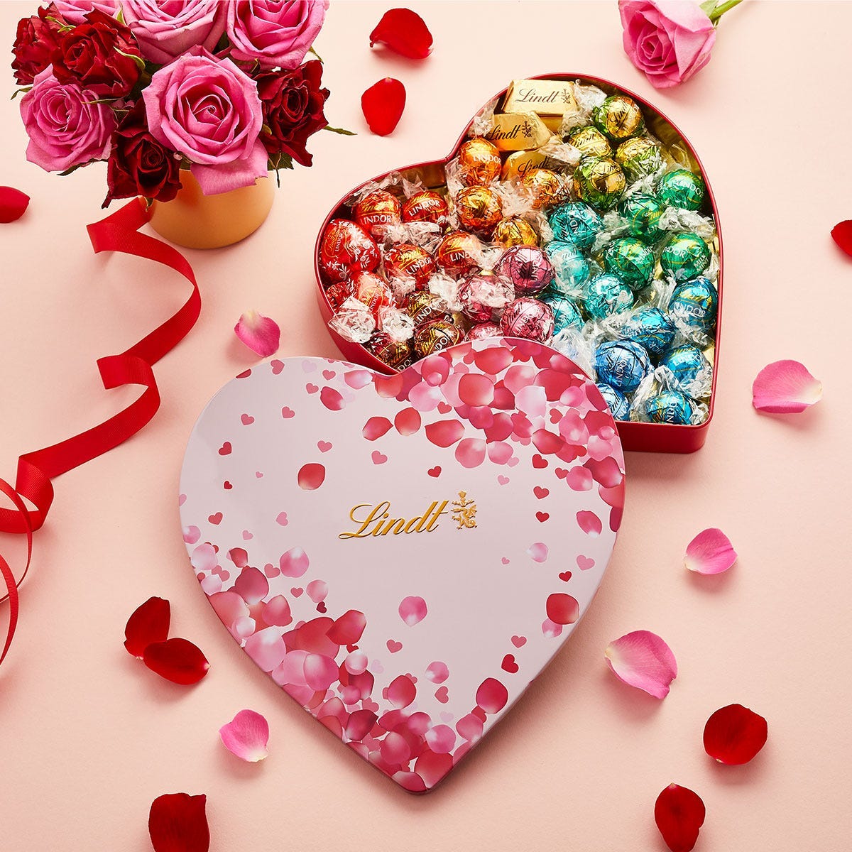 Lindt Pick & Mix Love Metalldose, 450g