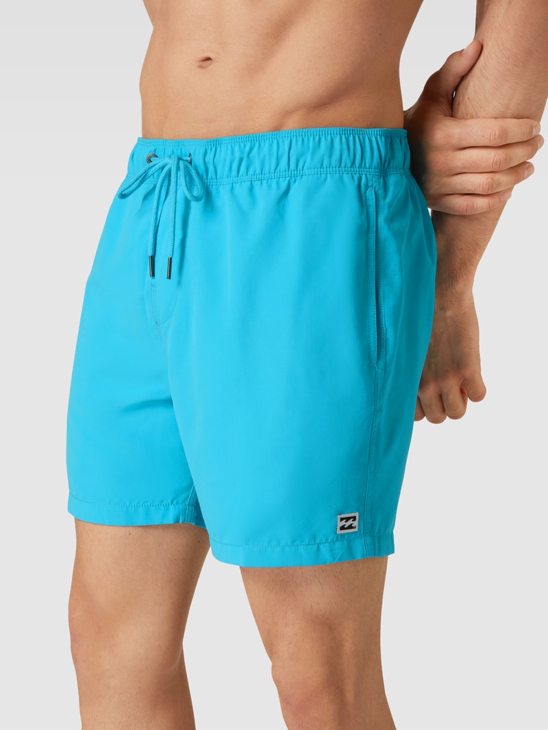 Badehose mit Label-Detail in türkis