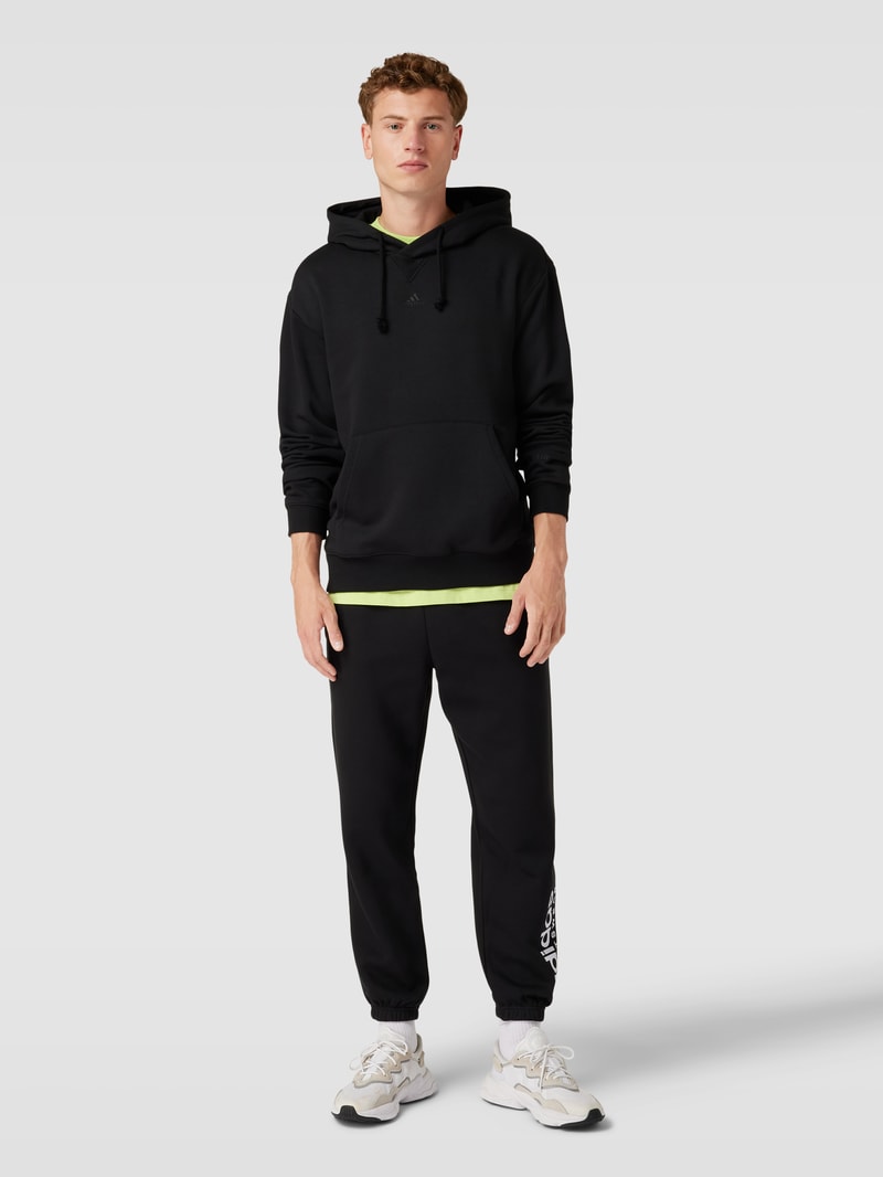 Sweatpants mit Tunnelzug in schwarz