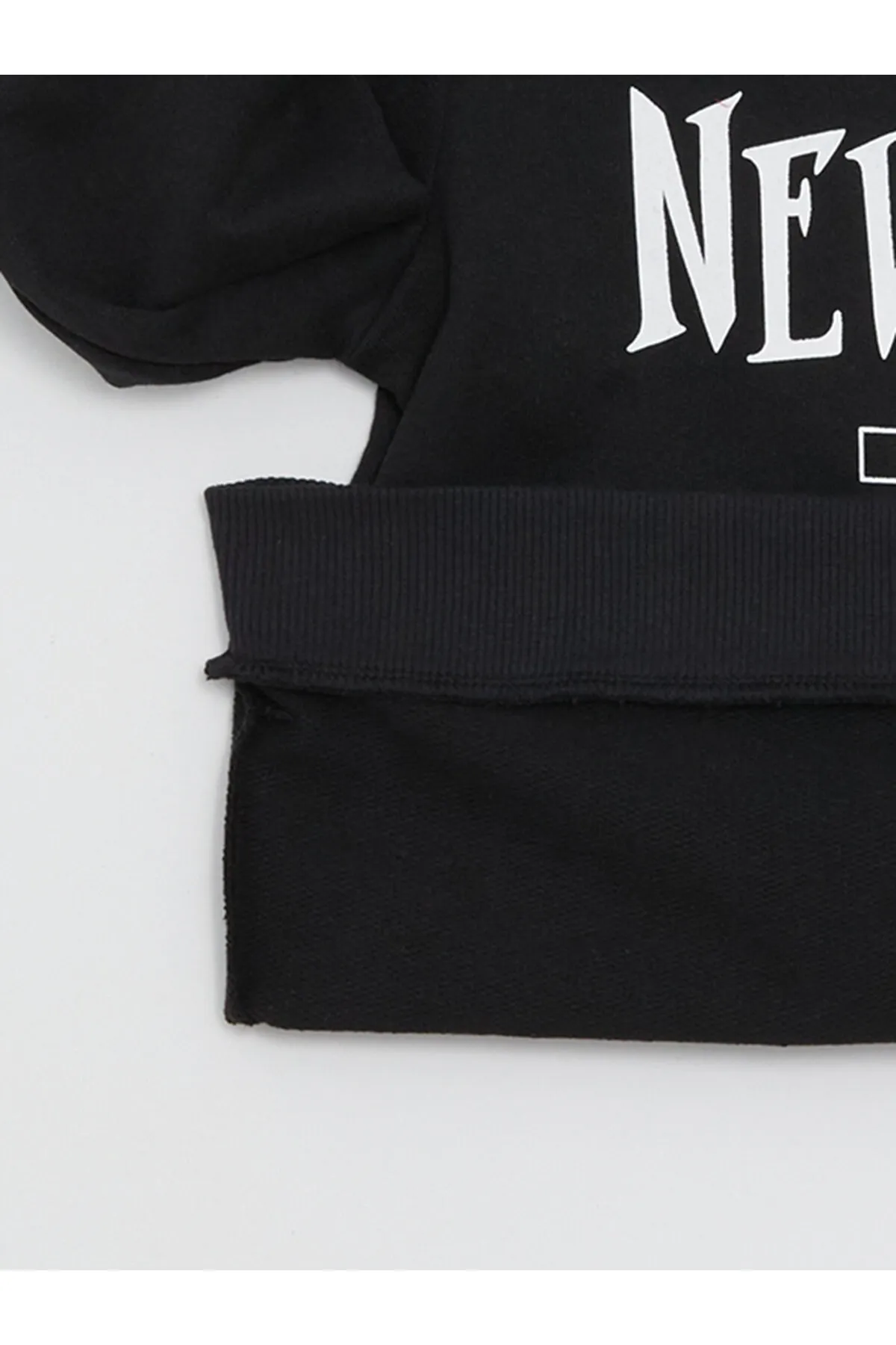 LC Waikiki  Bedrucktes Langarm-Sweatshirt für Mädchen mit Rundhalsausschnitt