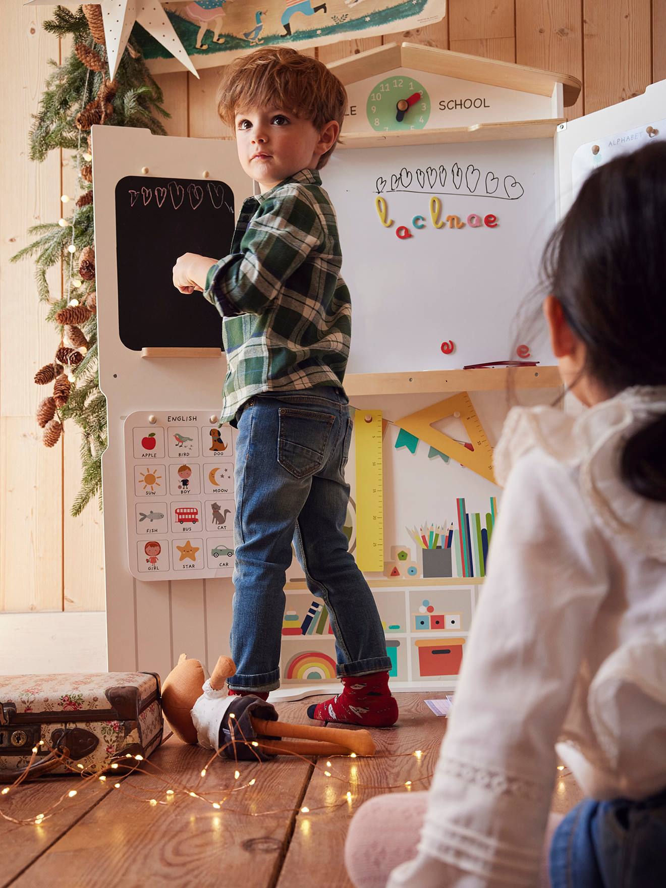 Salle de classe triptyque en bois FSC® multicolore