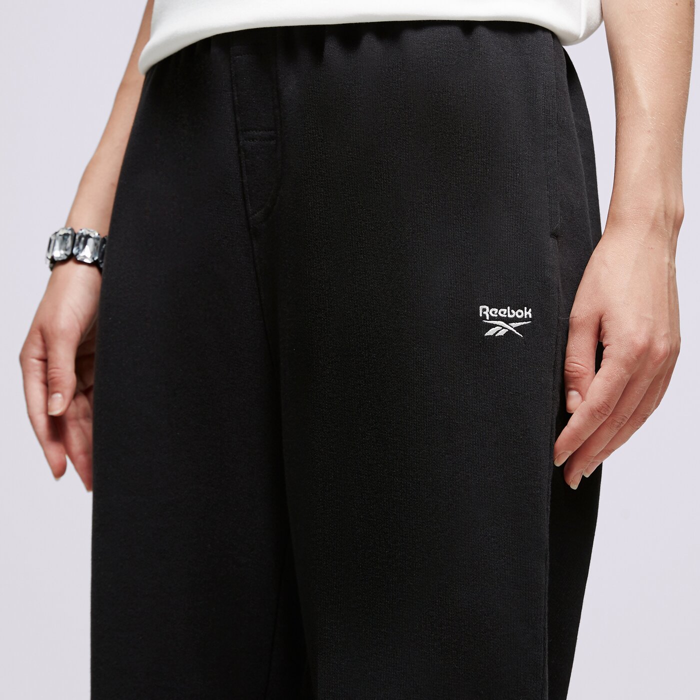 REEBOK HOSE CL AE ARCHIVE FIT FT PANT Schwarz