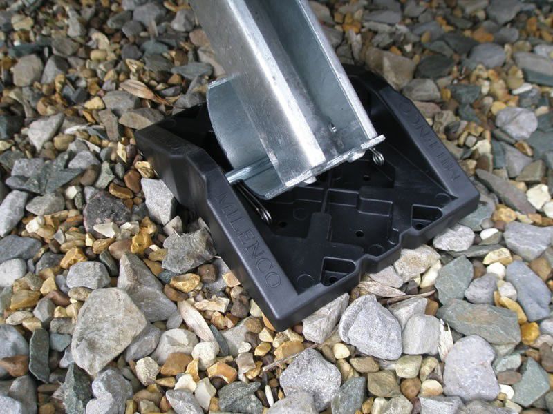 Milenco Stacka Corner Feet Set von 4 Stützplatten