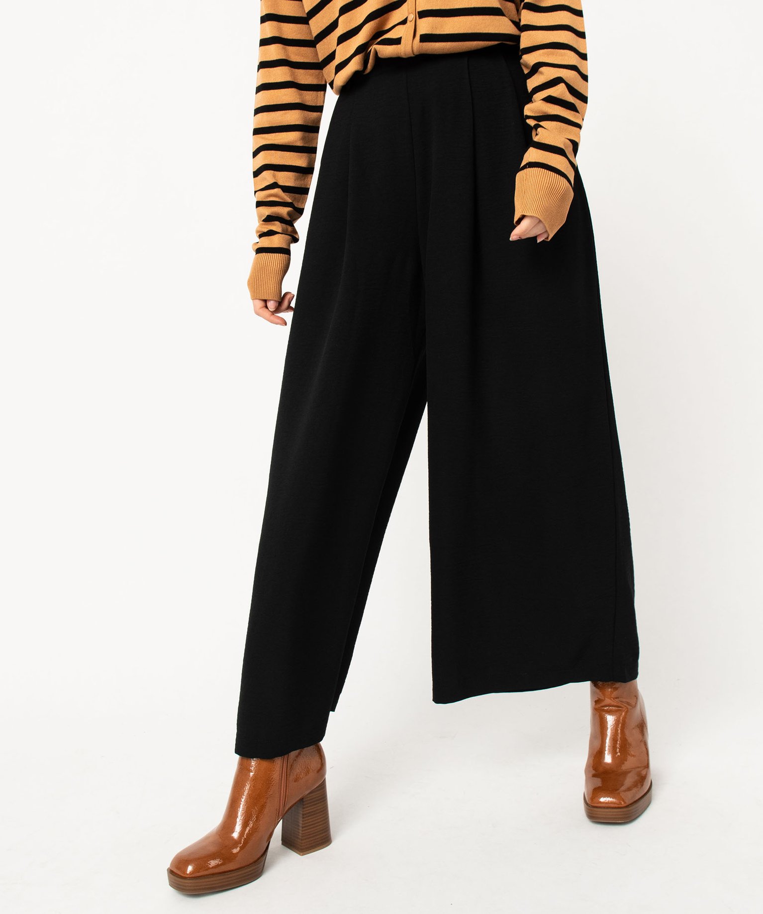 Pantacourt large en toile fluide femme noir | GEMO
