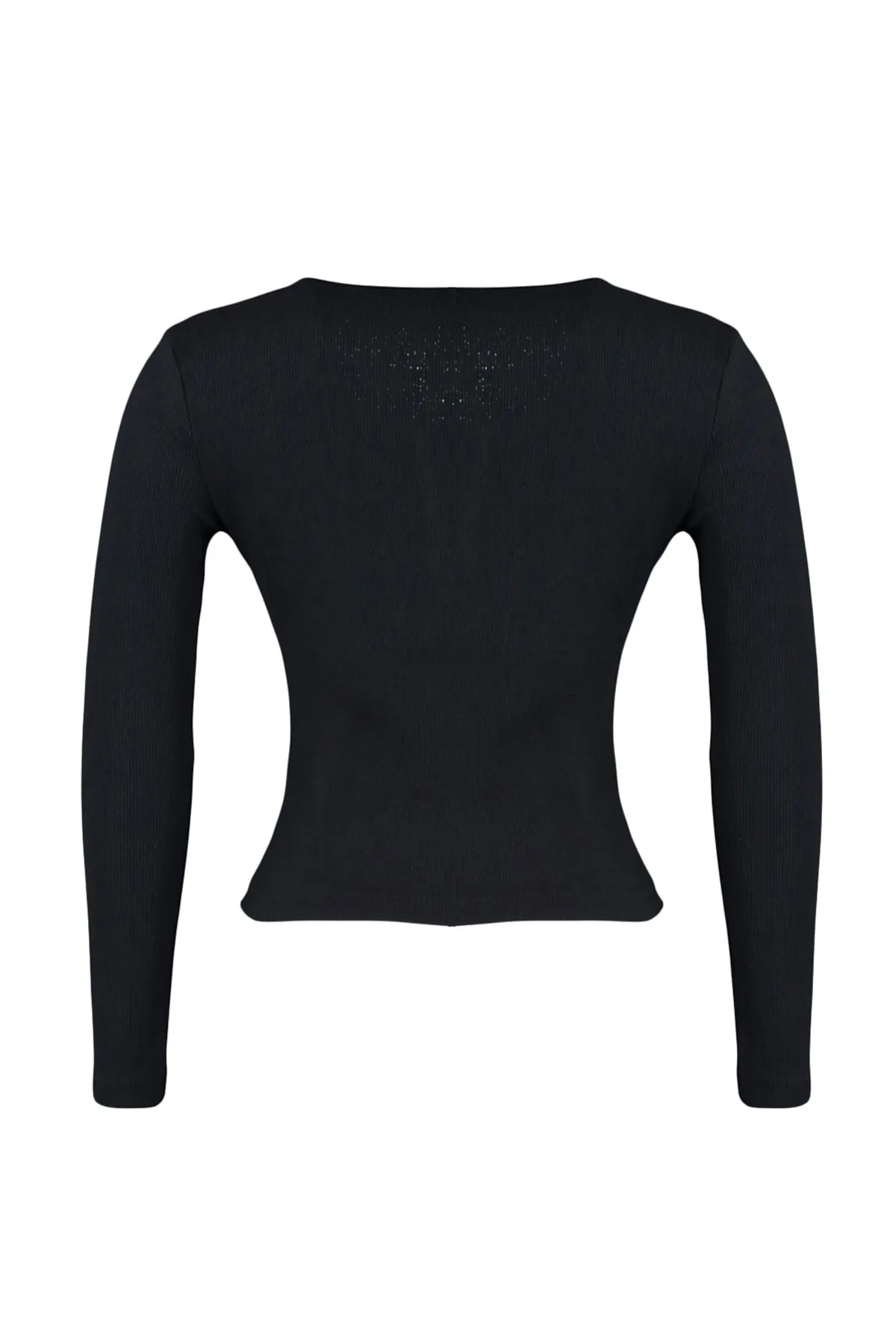 Trendyol Curve  Schwarze Strickbluse mit U-Ausschnitt und Druckknöpfen und detailliertem Schnitt TBBAW23AF00030