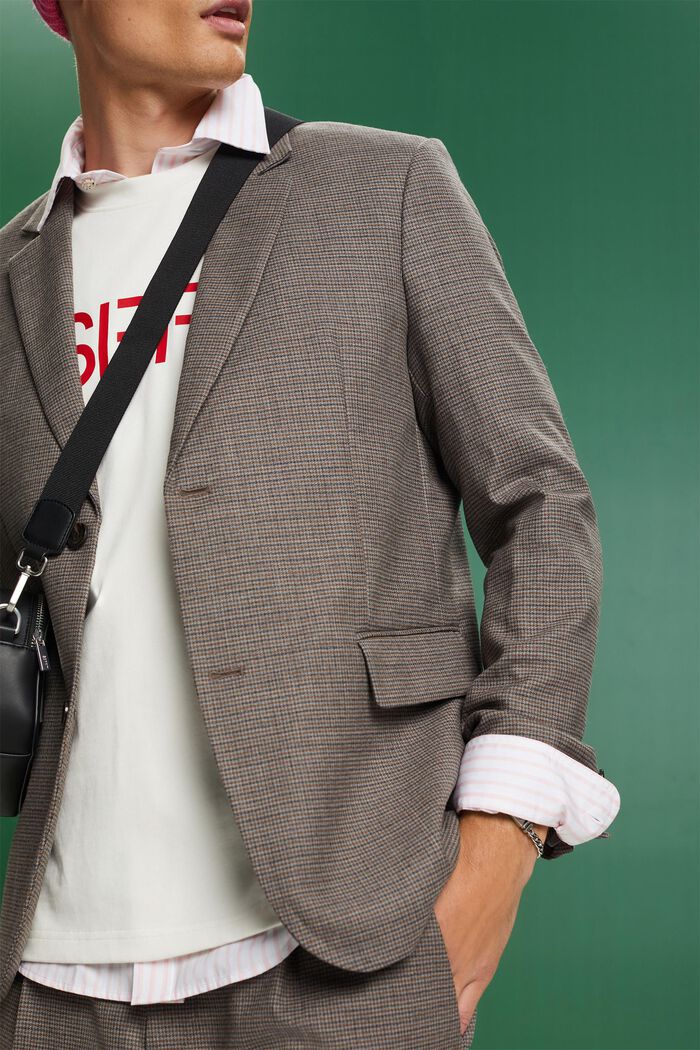 Wollblazer mit Hahnentrittmuster