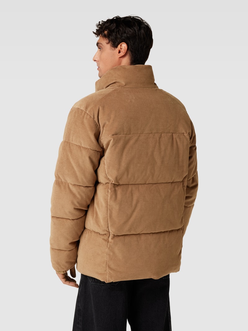 Steppjacke mit Stehkragen Modell 'Puffect™' in mittelbraun