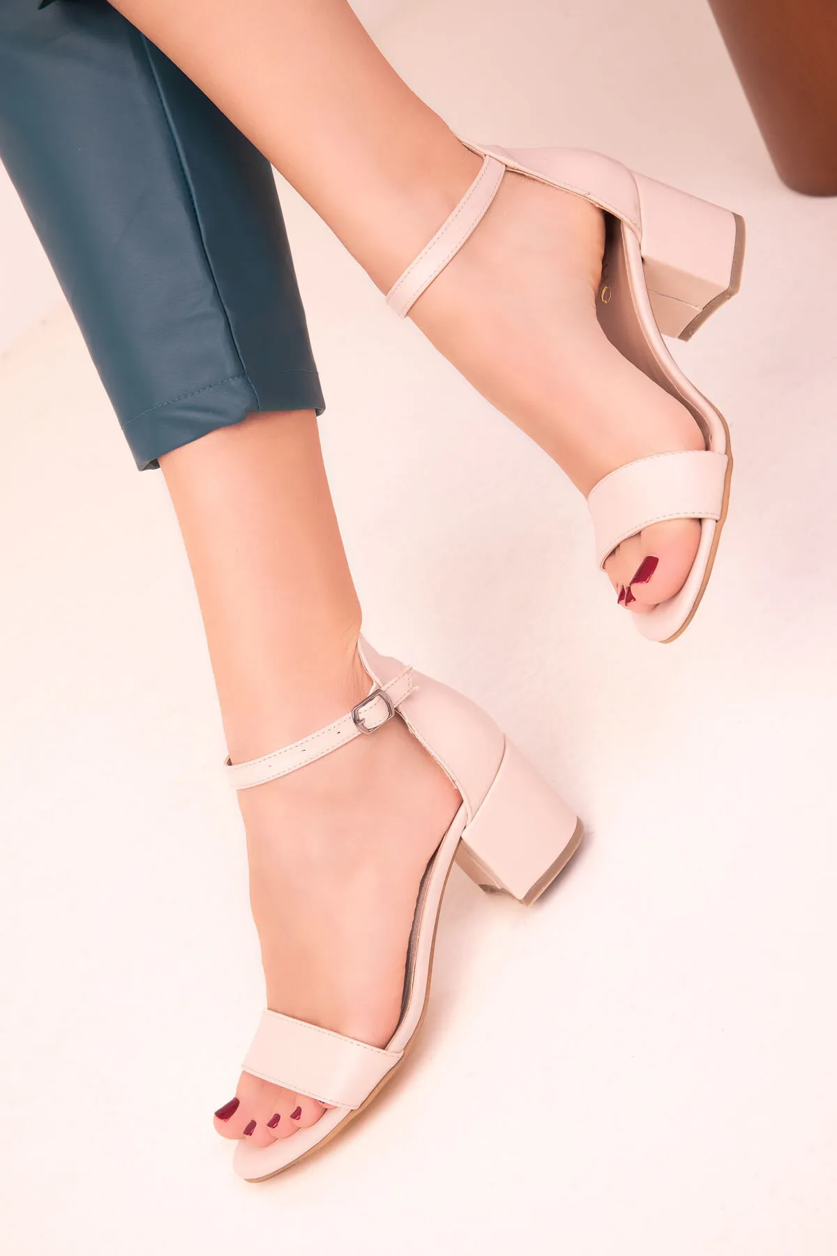 SOHO  Ten Klassische Damenschuhe mit Absatz 14529