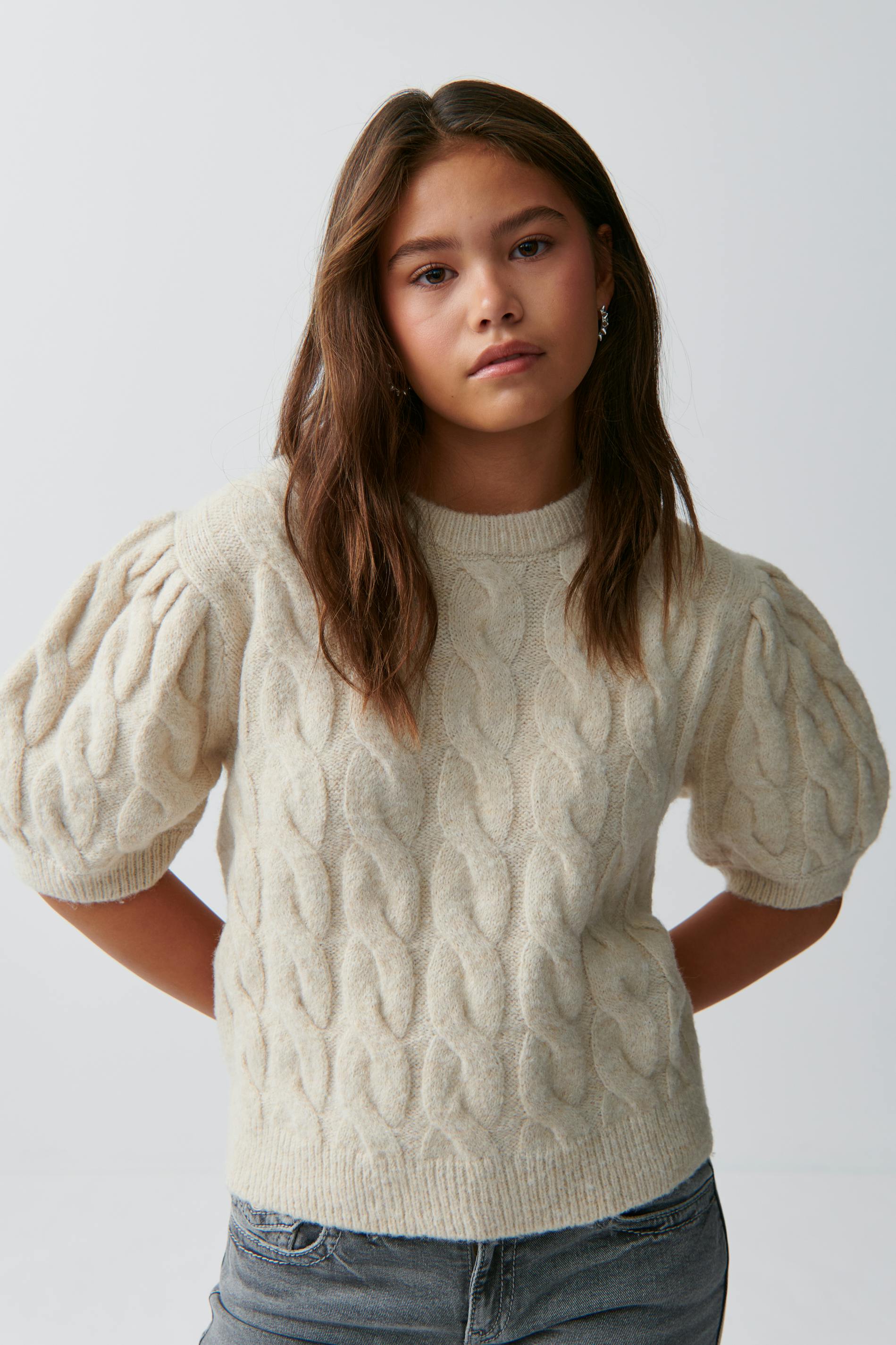 Y puff sleeve kn top