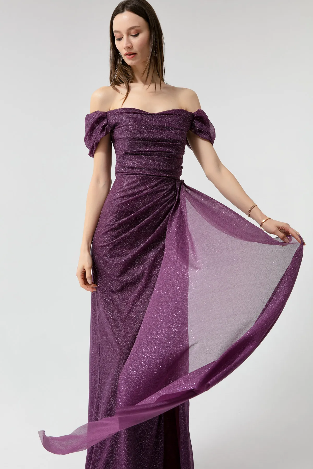 Lafaba  Damen-Abendkleid in Pflaume mit U-Boot-Ausschnitt, drapiertem Schlitz, langes Glitzer-Abendkleid