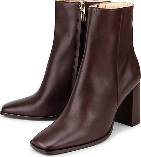 Another A Stiefelette