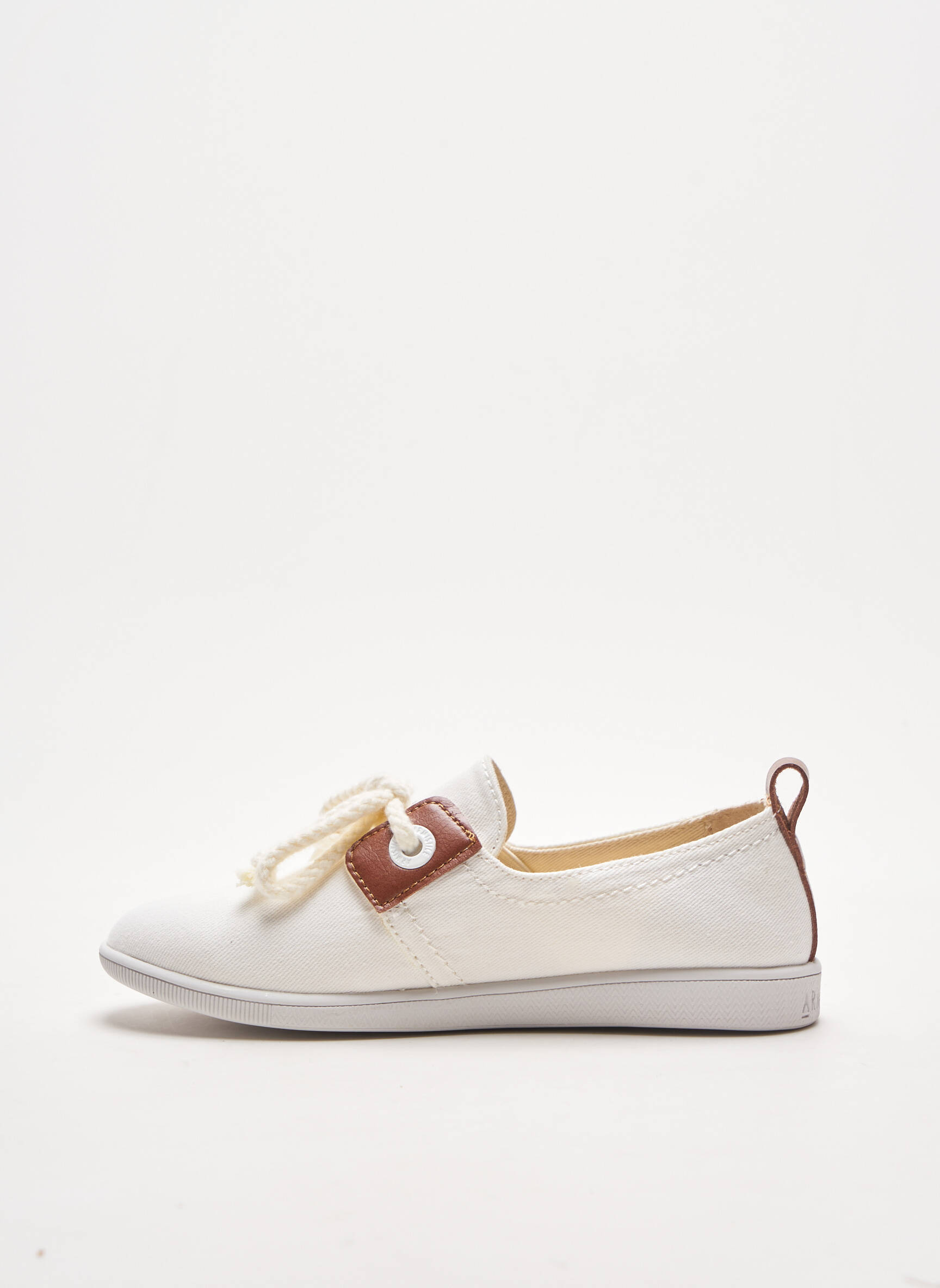 Armistice Baskets Enfant couleur blanc