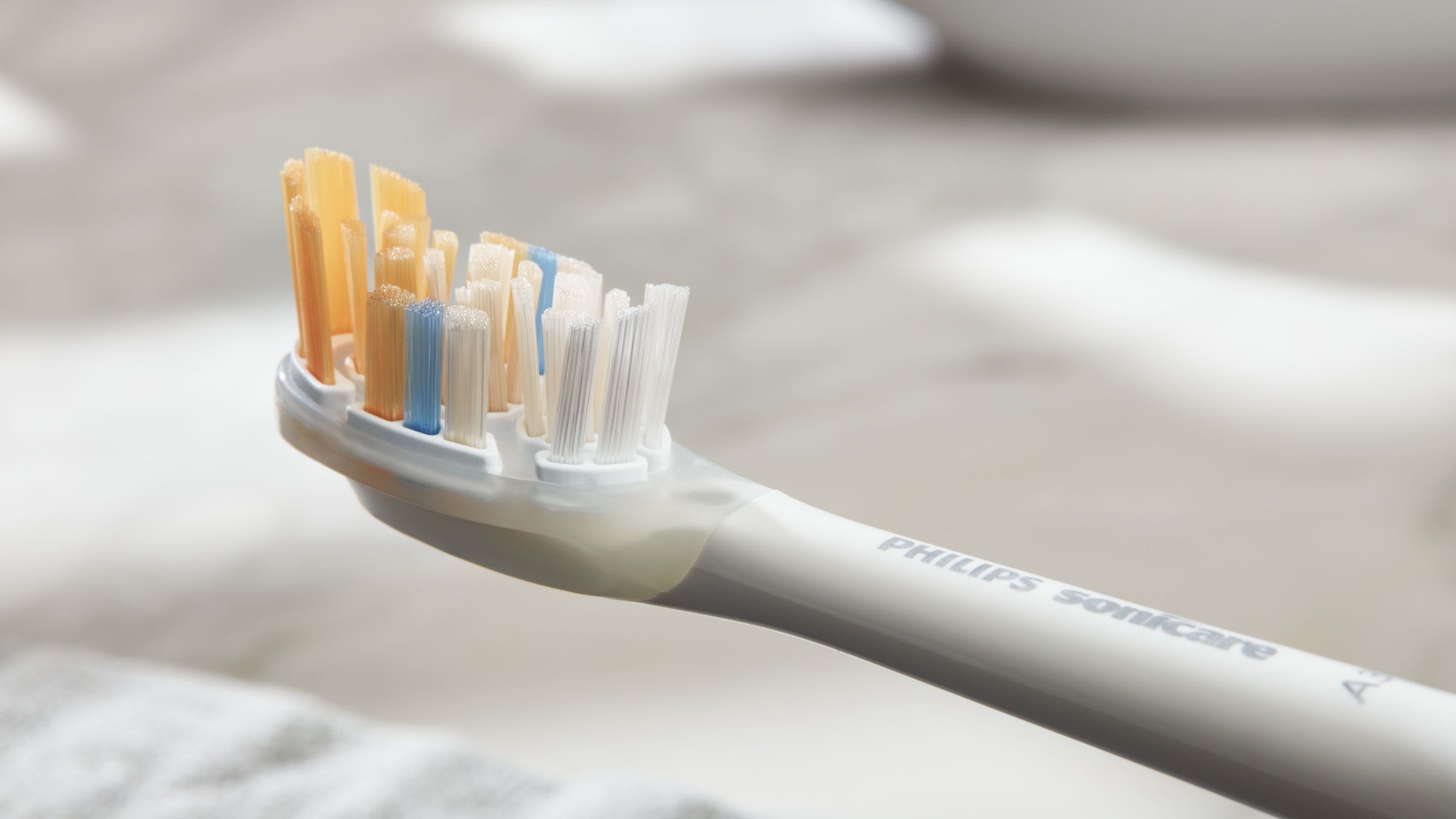 Philips Sonicare Elektrische Zahnbürste Diamond Clean Prestige HX9992, Aufsteckbürsten: 1 St., mit Schalltechnologie, SenseIQ-Technologie, KI gesteuerte Sonicare App