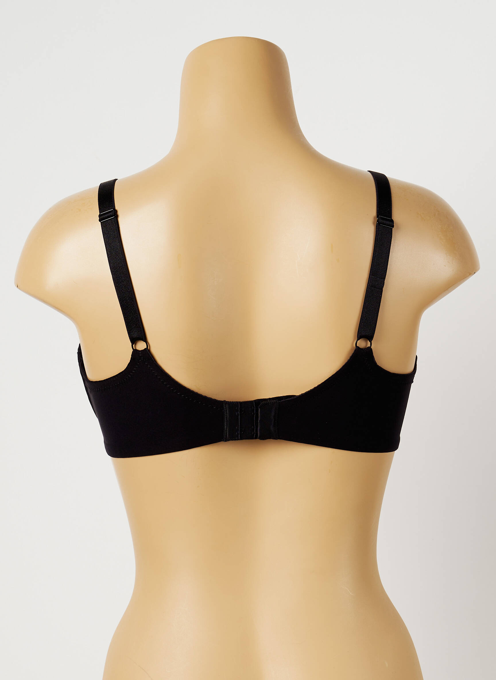 Cache Coeur Lingerie Maternite Femme couleur noir