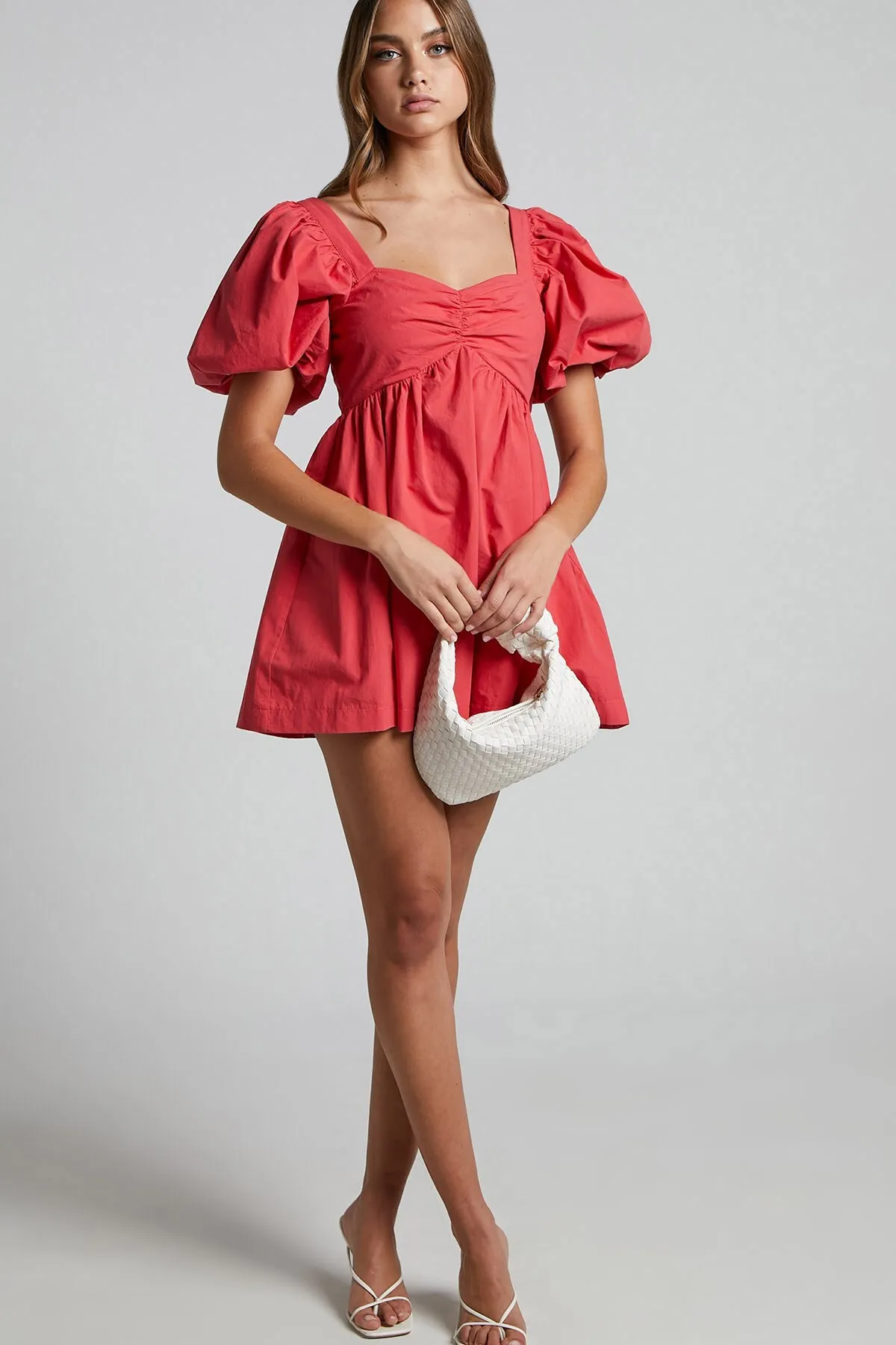 Madmext  Rotes Damenkleid mit Herzkragen und Ballonärmeln Mg1620